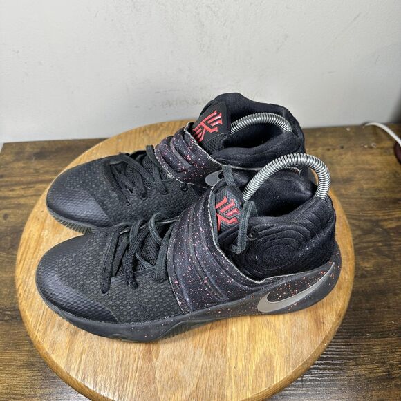 Nike Kyrie 2 Black Shoes Mens Size 8.5 Basketball 819583-006 main image 6